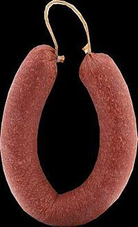 BAUERNSALAMI IM RING, CA. 660 G 